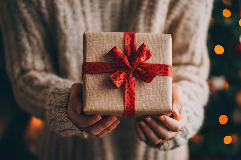 IDÉES CADEAUX POUR MAMAN, GRAND-MÈRE, PARTENAIRE